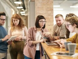 Tips Membangun Loyalitas Karyawan Pada Bisnis Skala Mikro Agar Minim Angka Resign